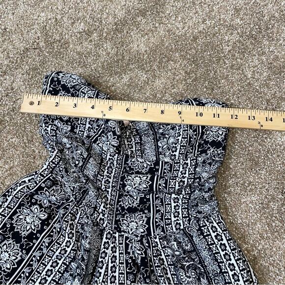 Band Of Gypsies Jumper Black White Sleeveless Sweetheart Flare Smocked wide leg - Picture 7 of 8